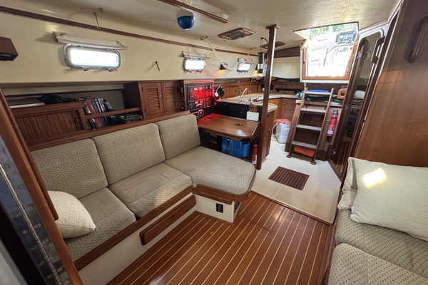 Abundance 40ft Island Packet Yacht For Sale
