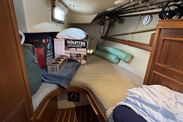 Abundance 40ft Island Packet Yacht For Sale