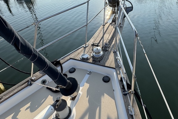Abundance 40ft Island Packet Yacht For Sale