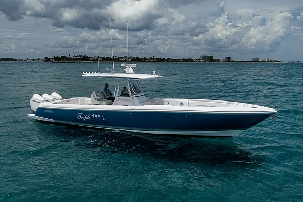 37-ft-Intrepid-2023-375 Nomad FE-Triple T's Tequesta Florida United States  yacht for sale
