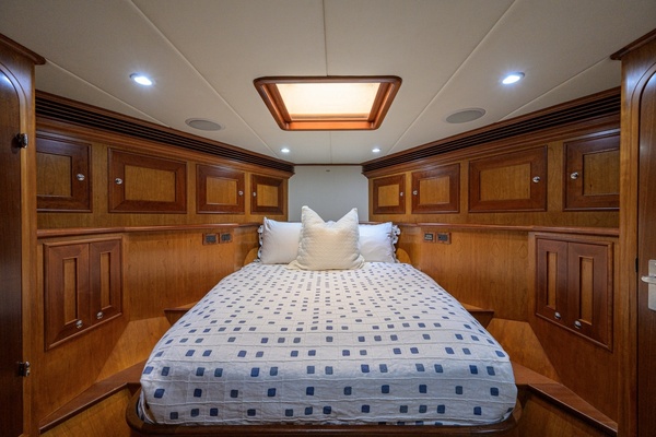 ON OUR WAY 80ft Outer Reef Yachts Yacht For Sale