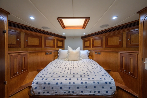 2008 Outer Reef Yachts 80