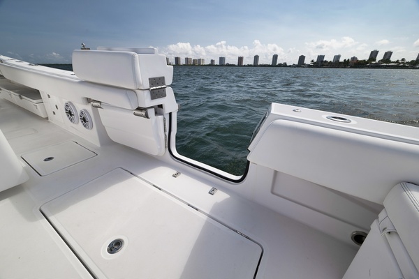 53ft HCB Yacht For Sale