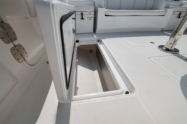 53ft HCB Yacht For Sale