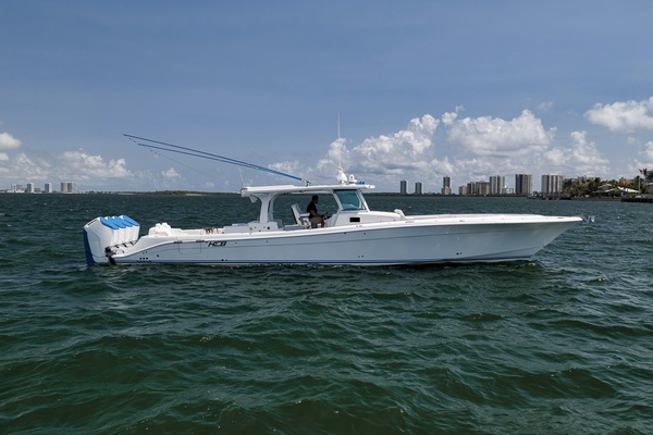 53ft HCB Yacht For Sale