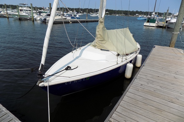 Aren t we Lucky 22ft Pearson Yacht For Sale