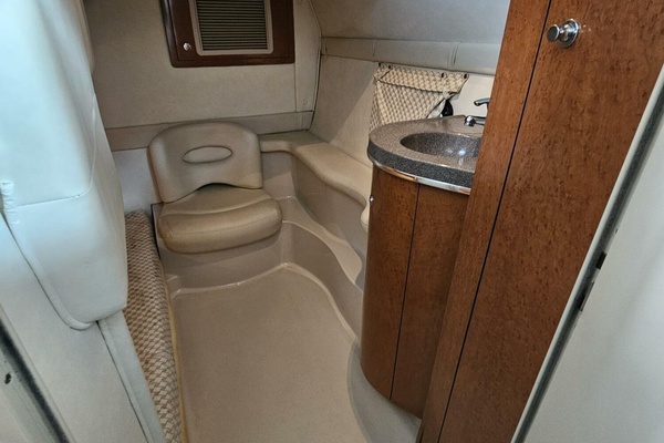 33ft Doral Yacht For Sale
