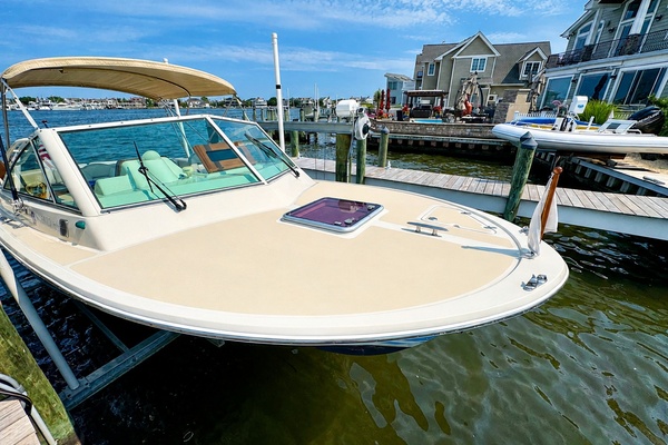 Calm 25ft Hunt Yachts Yacht For Sale