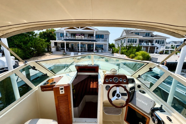 Calm 25ft Hunt Yachts Yacht For Sale