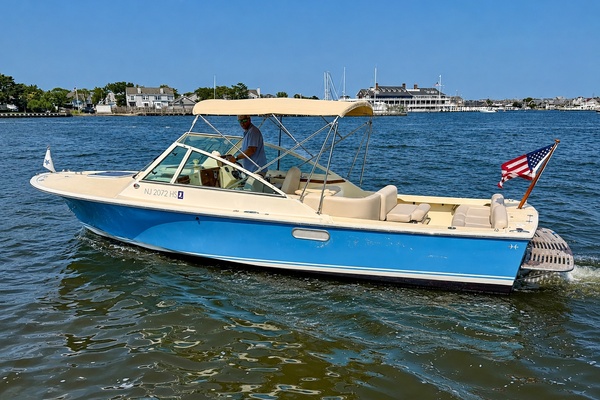 Calm 25ft Hunt Yachts Yacht For Sale