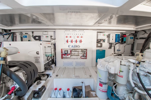 2013 Cabo 40