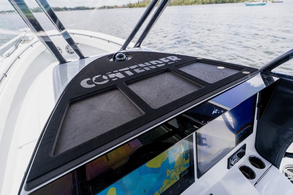 39ft Contender Yacht For Sale