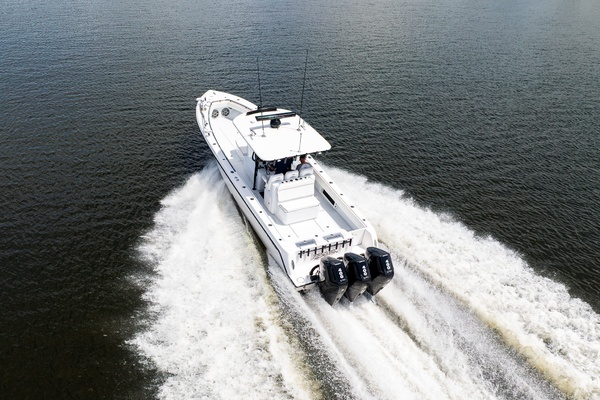 39ft Contender Yacht For Sale