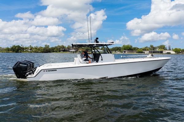 39ft Contender Yacht For Sale