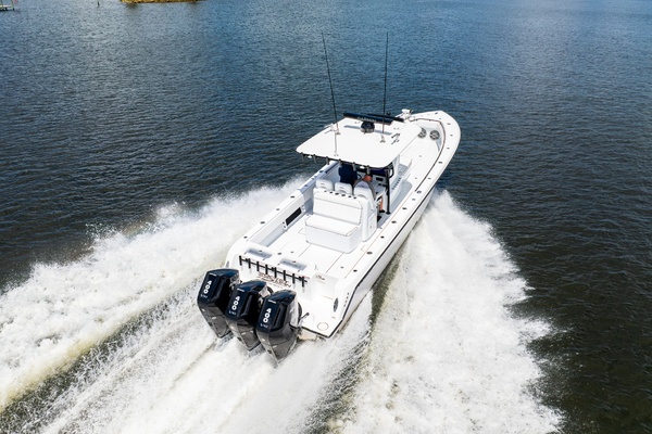 39ft Contender Yacht For Sale