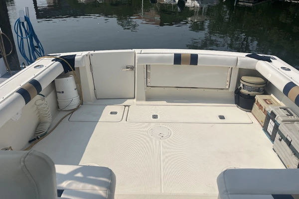 Photo of the 1996 Tiara Yachts Montauk