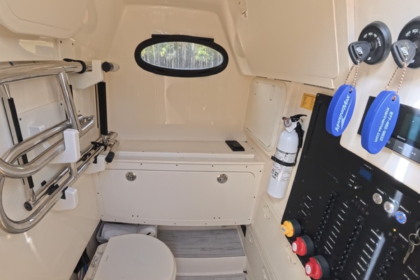 27ft Scout Yacht For Sale