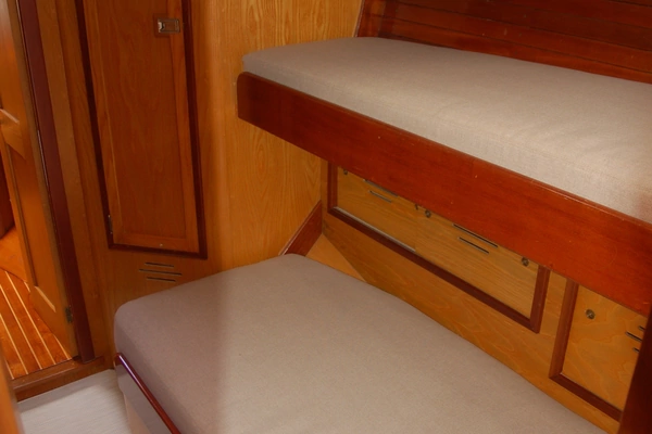 Hinckley 50 Sou'wester Yacht For Sale