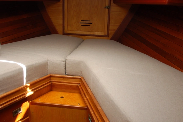 Hinckley 50 Sou'wester Yacht For Sale