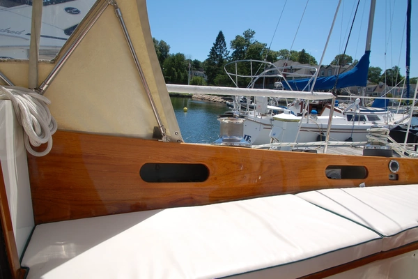 Hinckley 50 Sou'wester Yacht For Sale