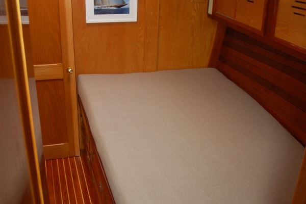 GRACE 50ft Hinckley Yacht For Sale