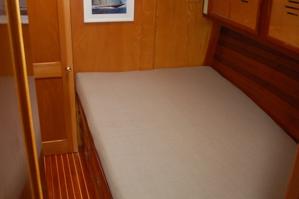 Hinckley 50 Sou'wester Yacht For Sale
