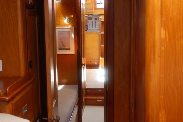 Hinckley 50 Sou'wester Yacht For Sale