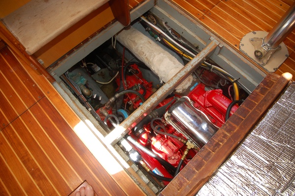 GRACE 50ft Hinckley Yacht For Sale
