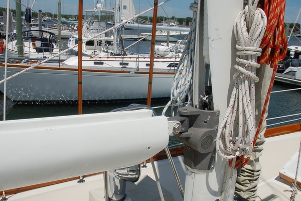 GRACE 50ft Hinckley Yacht For Sale