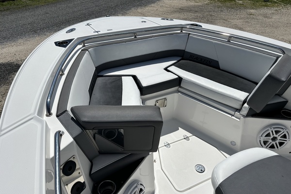 24ft Blackfin Yacht For Sale
