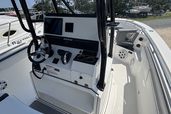 24ft Blackfin Yacht For Sale