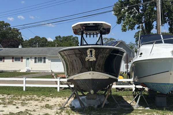 24ft Blackfin Yacht For Sale
