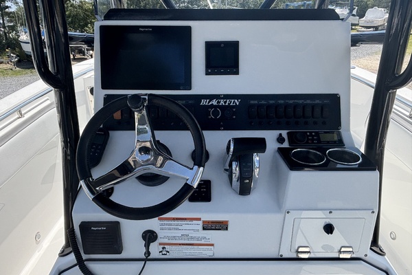 24ft Blackfin Yacht For Sale