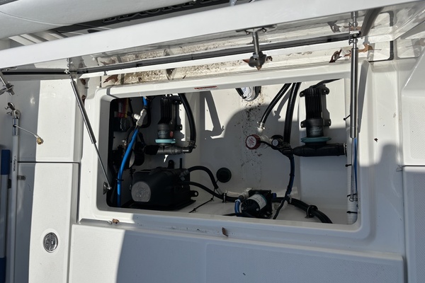 24ft Blackfin Yacht For Sale