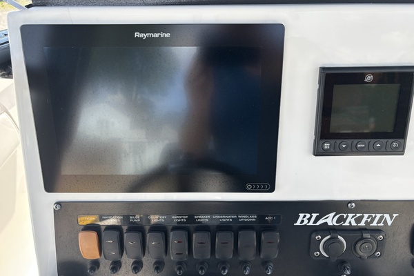 24ft Blackfin Yacht For Sale