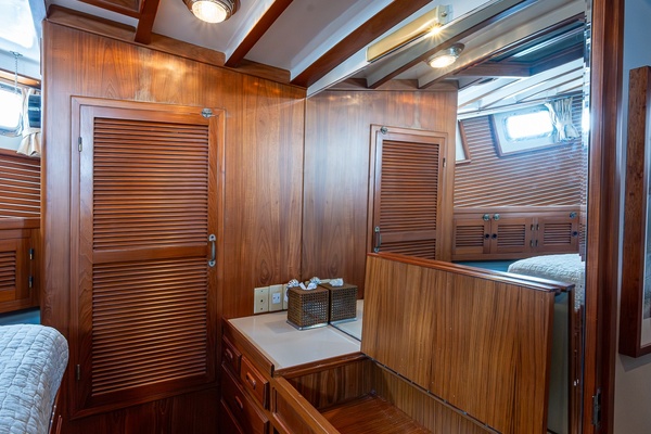 TURIYA 42ft Kadey Krogen Yacht For Sale