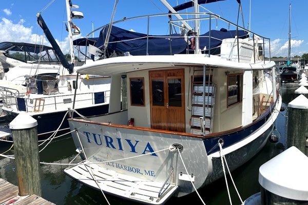 TURIYA 42ft Kadey Krogen Yacht For Sale