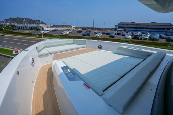 50ft De Antonio Yacht For Sale