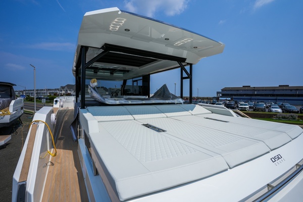 50ft De Antonio Yacht For Sale