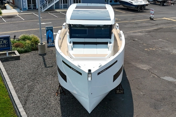 50-ft-De Antonio-2027-Yachts 50 Coupe- Naples Florida United States  yacht for sale