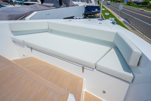 50ft De Antonio Yacht For Sale