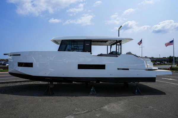 50-ft-De Antonio-2027-Yachts 50 Coupe- Charleston South Carolina United States  yacht for sale