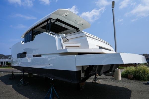 50ft De Antonio Yacht For Sale