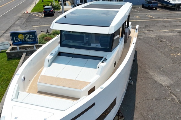 50ft De Antonio Yacht For Sale