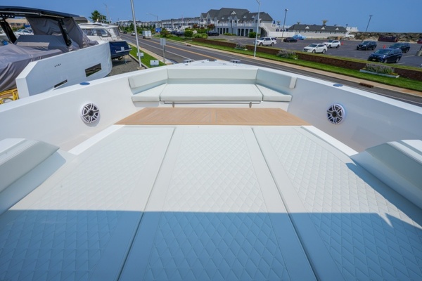 50ft De Antonio Yacht For Sale