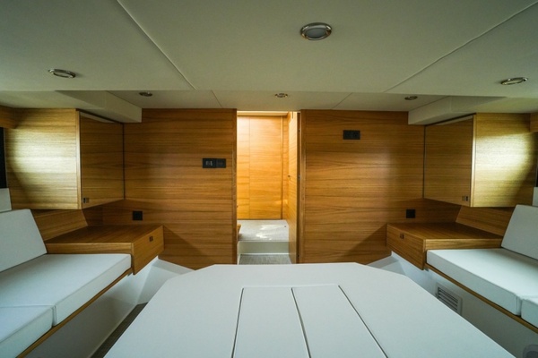 50ft De Antonio Yacht For Sale
