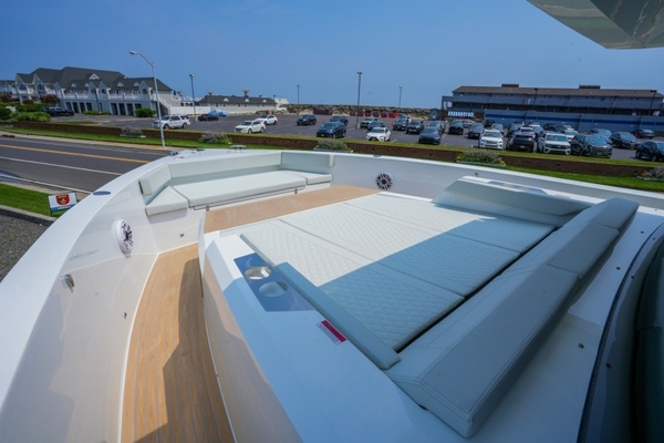 50ft De Antonio Yacht For Sale