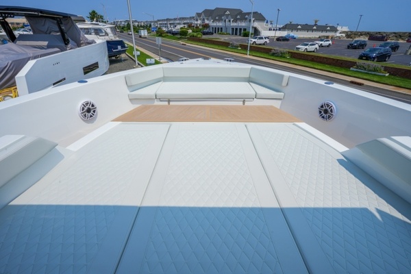 50ft De Antonio Yacht For Sale
