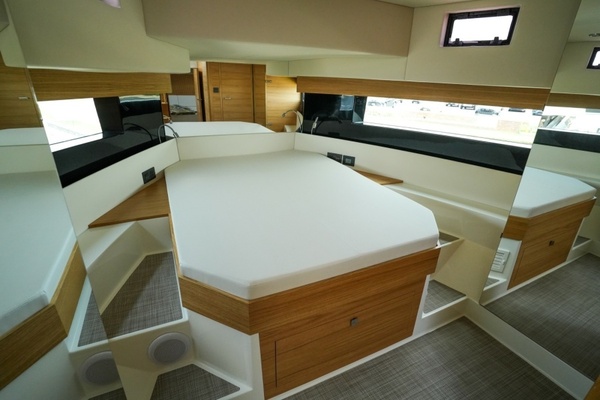 50ft De Antonio Yacht For Sale