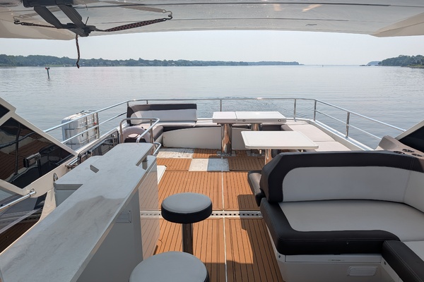68ft Galeon Yacht For Sale